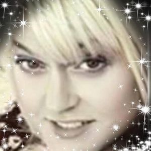 Meet your Posher, Lorraine